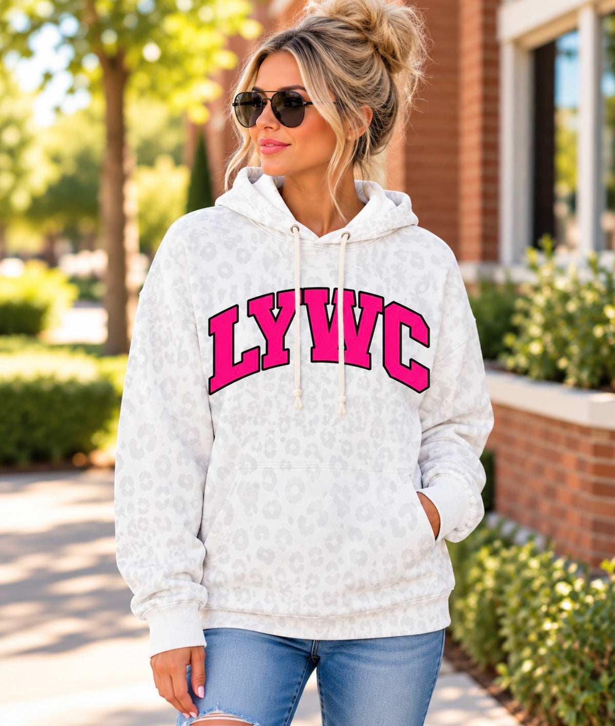 LYWC 🩷